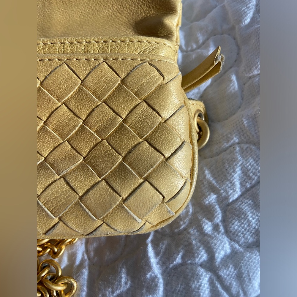 Bottega Veneta Gold Gilt Change Purse - Picture 14 of 16